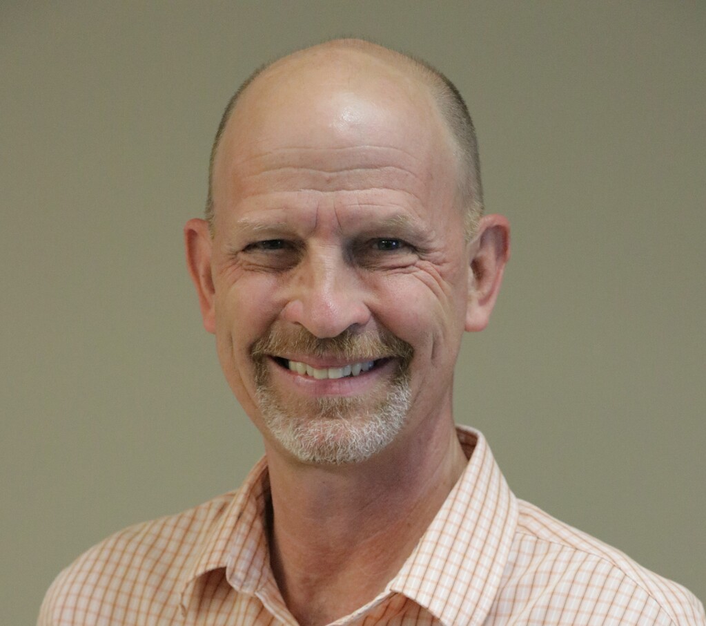 Tom Scheidel head shot